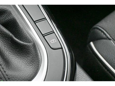 Used 2024 Kia Forte GT-Line w/ GT-Line Premium Package image 40