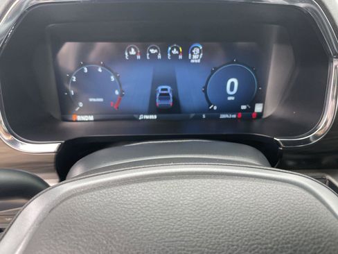 Used 2024 Ford F150 Lariat w/ FX4 Off-Road Package image 17