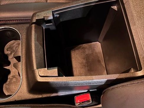 Used 2024 GMC Canyon AT4X image 23