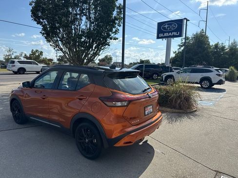 Used 2021 Nissan Kicks SR w/ SR Premium Package FWD image 5
