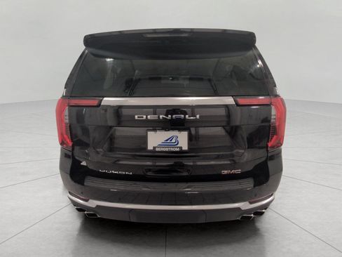 Used 2025 GMC Yukon XL Denali AWD/4WD image 26