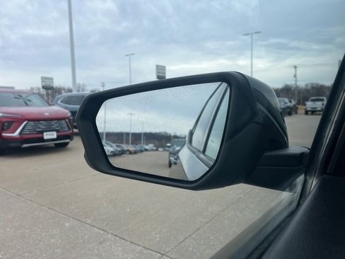 Used 2018 GMC Terrain SLE image 57