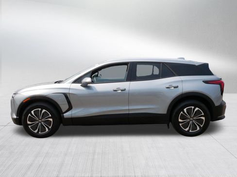 Used 2024 Chevrolet Blazer EV LT AWD/4WD image 4
