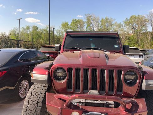 Used 2021 Jeep Wrangler Unlimited Rubicon image 3