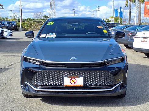 Used 2026 Toyota Crown Limited image 2