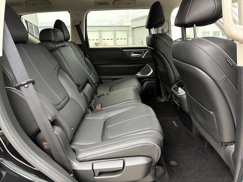 Certified 2025 INFINITI QX80 Sensory image 22