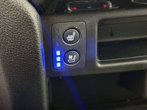 Used 2025 Honda Passport Black Edition image 22