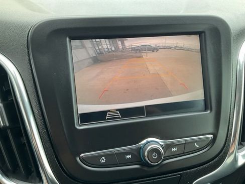 Used 2023 Chevrolet Equinox LT image 17