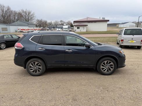 Used 2015 Nissan Rogue SL w/ SL Premium Package AWD/4WD image 5