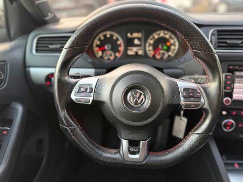 Used 2014 Volkswagen Jetta GLI Autobahn FWD image 26