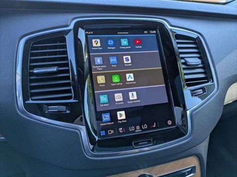 Used 2025 Volvo XC90 B6 Plus w/ Protection Package Premier image 17