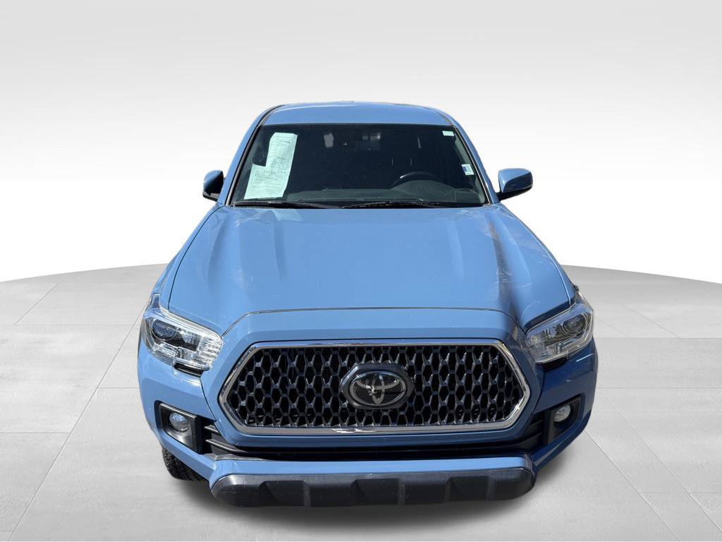 Used 2019 Toyota Tacoma TRD Off-Road w/ Technology Package AWD/4WD image 3
