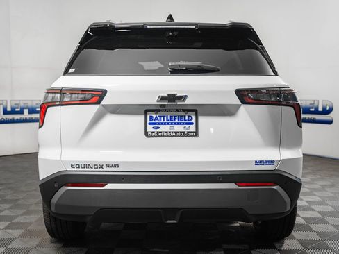 New 2026 Chevrolet Equinox LT w/ Convenience Package II image 5