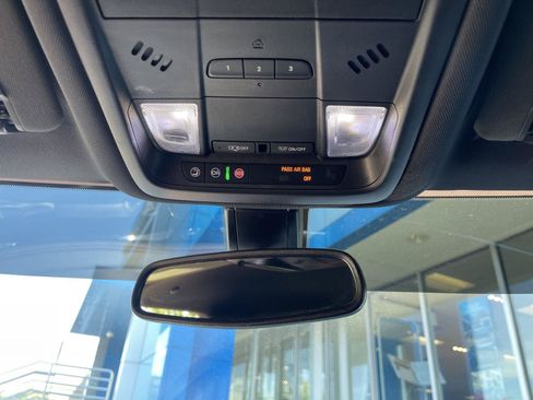 Used 2019 Chevrolet Blazer RS FWD image 24