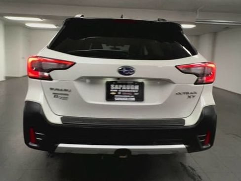 Used 2022 Subaru Outback Limited XT AWD/4WD image 7