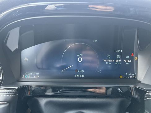 Used 2023 Lincoln Corsair AWD w/ Equipment Group 101A image 16