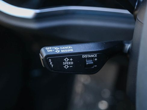 New 2025 Audi Q3 2.0T Premium image 41