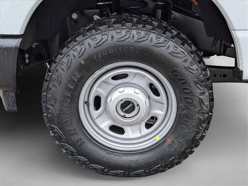 New 2026 Ford F250 XL w/ XL Off-Road Package AWD/4WD image 10