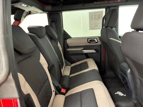 Used 2022 Ford Bronco Wildtrak AWD/4WD image 16