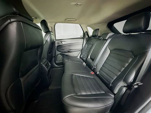 Certified 2022 Ford Edge SEL w/ Convenience Package image 14