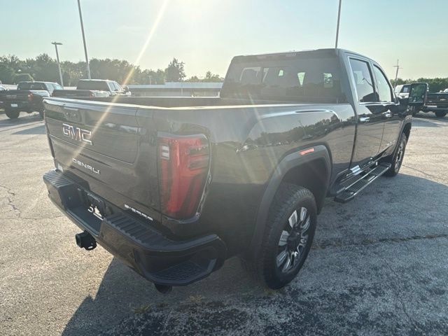 Used 2024 GMC Sierra 2500 Denali w/ Denali Reserve Package AWD/4WD image 7