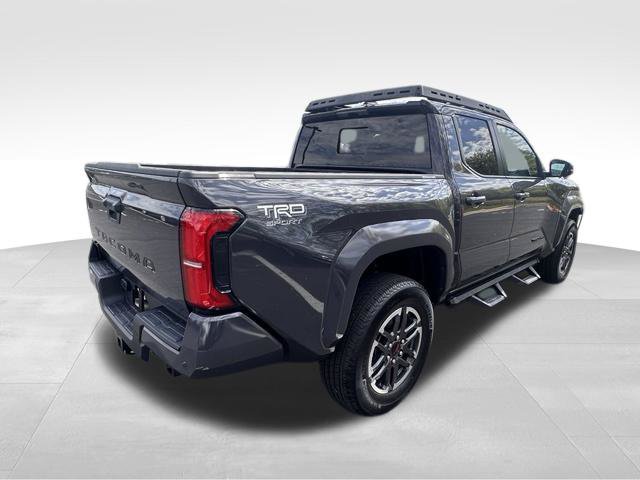Used 2024 Toyota Tacoma TRD Sport w/ TRD Sport Upgrade Package AWD/4WD image 7