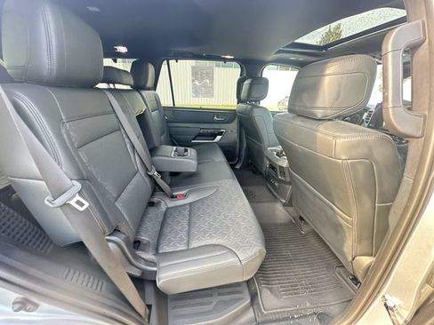 Used 2025 Toyota Sequoia Limited w/ TRD Off-Road Package AWD/4WD image 27