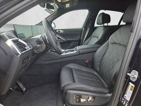 Used 2026 BMW X6 M60i AWD/4WD image 16
