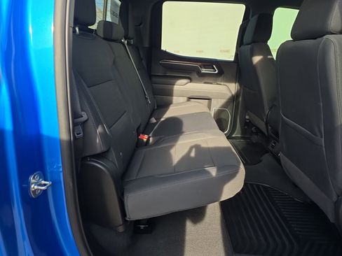 New 2025 Chevrolet Silverado 1500 LT w/ Convenience Package II image 28