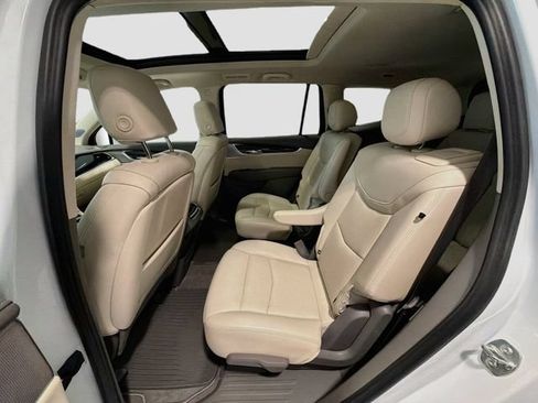 Certified 2024 Cadillac XT6 Premium Luxury AWD/4WD image 23