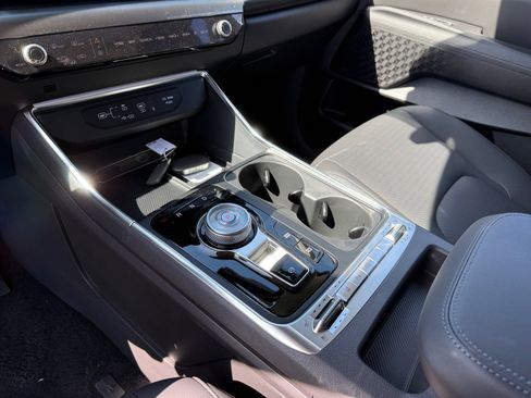 New 2026 Kia Carnival SX Prestige FWD image 13