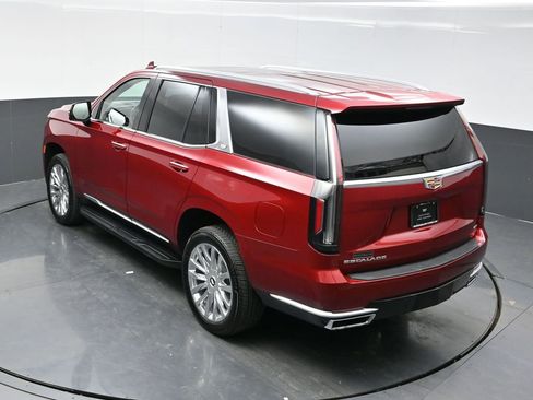 Certified 2024 Cadillac Escalade Premium Luxury image 30