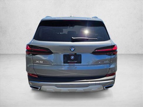 Used 2026 BMW X5 xDrive50e w/ Executive Package AWD/4WD image 7