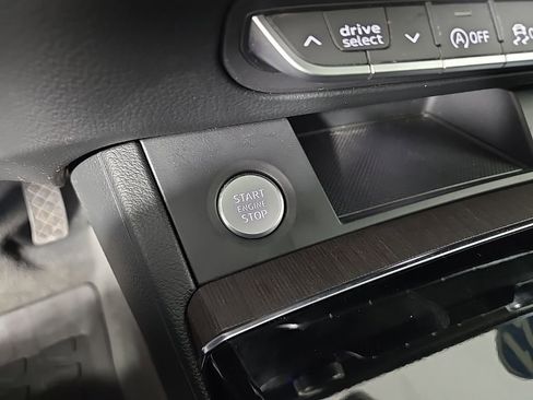 Used 2021 Audi Q5 2.0T Premium image 23