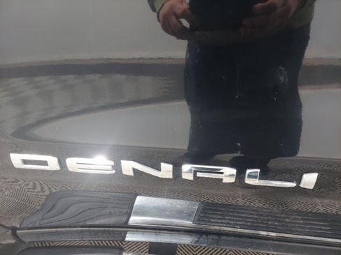 Used 2019 GMC Sierra 1500 Denali AWD/4WD image 6