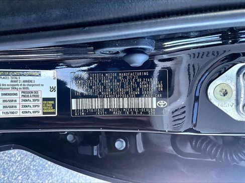 Used 2023 Toyota Corolla LE FWD image 9