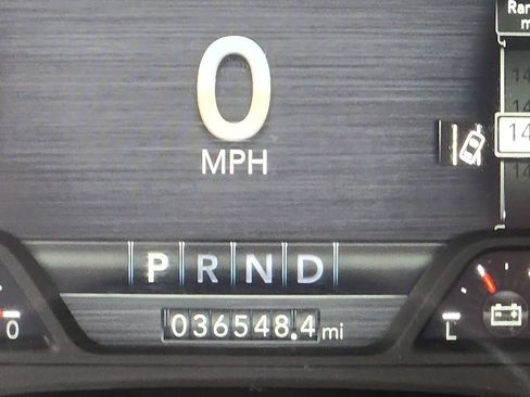 Used 2024 RAM 2500 Laramie w/ Safety Group AWD/4WD image 21