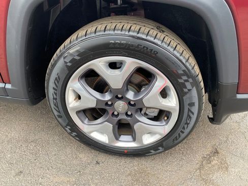 Used 2021 Jeep Compass Limited AWD/4WD image 28