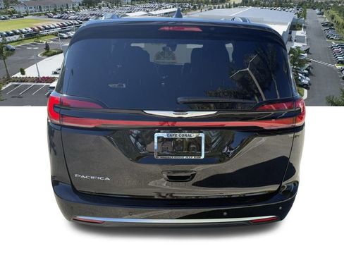 New 2026 Chrysler Pacifica Pinnacle FWD image 5