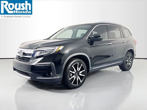 Certified 2020 Honda Pilot Touring image 1