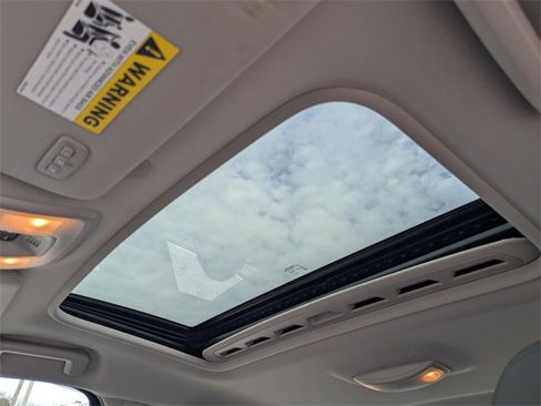 Used 2017 Volvo S60 T5 Inscription Platinum image 21