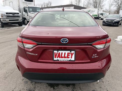 Used 2025 Toyota Corolla Hybrid Sedan image 6