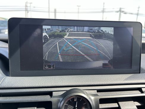 Used 2025 Lexus IS 350 F Sport w/ Navigation Package image 14