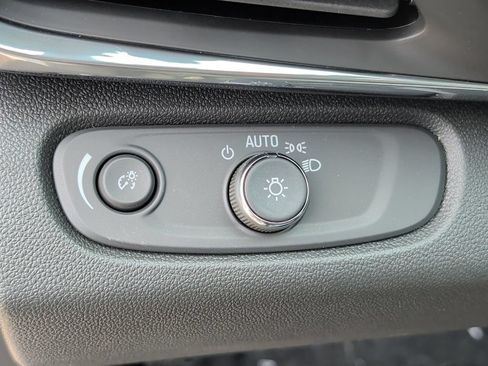 New 2026 Buick Envista Preferred w/ Convenience I Package FWD image 19