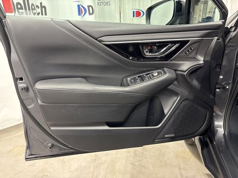 Used 2022 Subaru Outback Limited w/ Popular Package #2 image 16