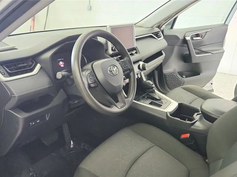 Used 2024 Toyota RAV4 XLE FWD image 22