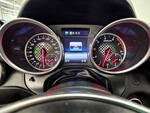 Used 2018 Mercedes-Benz SLC 43 AMG w/ Premium 2 Package image 12