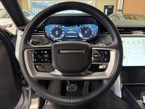 Used 2024 Land Rover Range Rover SE image 19