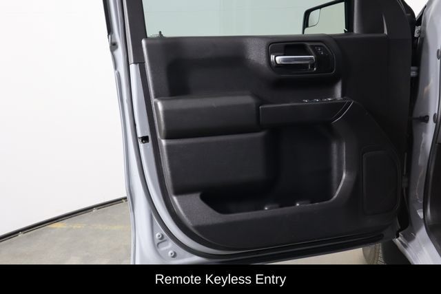 Used 2024 Chevrolet Silverado 1500 Custom w/ LPO, Dark Essentials Package RWD image 18