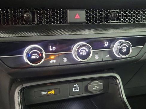 Certified 2025 Honda CR-V LX image 30